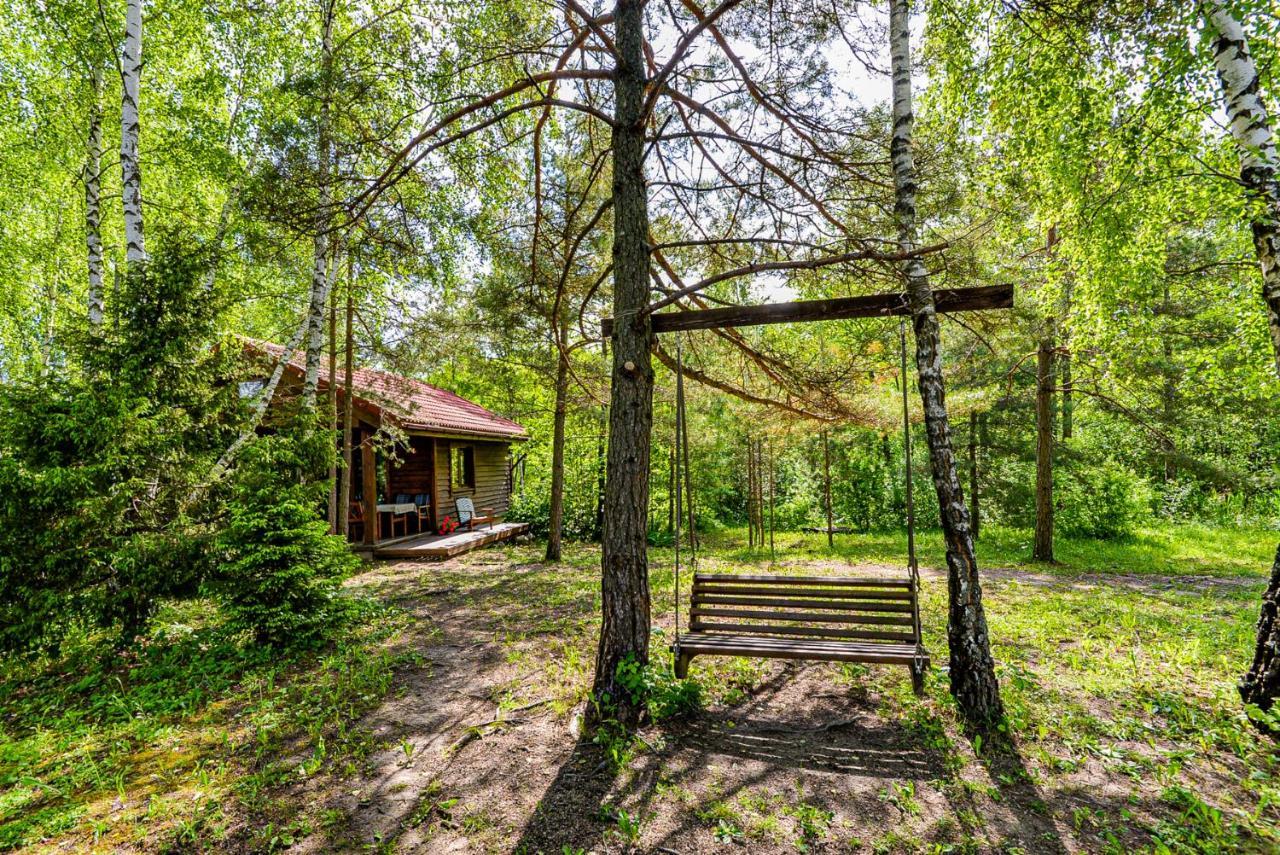 Berzu Namelis - Birch Cabin Kutsyuny Buitenkant foto